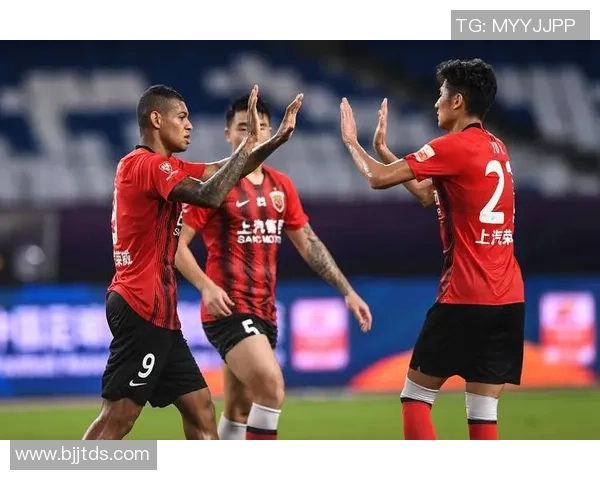 上海足球队技术分析与战术创新的深度探讨与未来展望